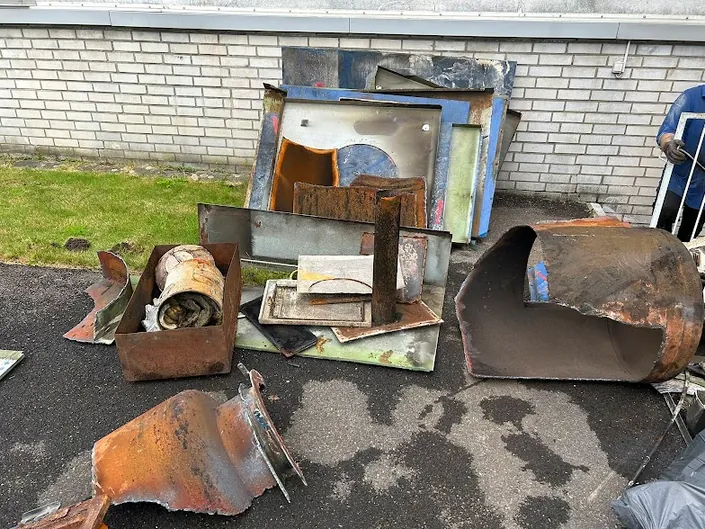 G&S Entsorgung UG(haftungsbeschränkt) – Schrottplatz – Schrotthändler – Müll Entsorgung – Papier / Pappe Entsorgung