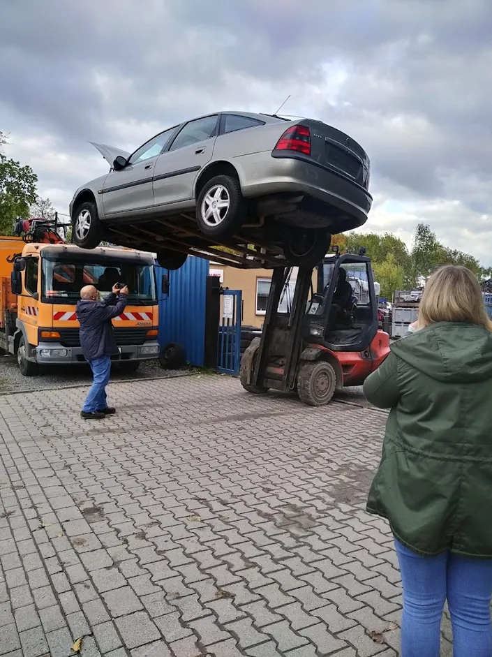 Peter Chruscz Autoverwertung